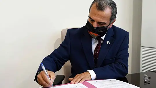 Başkan Karaca, bu sözleşmeyi imzalamaktan mutluluk duyduk