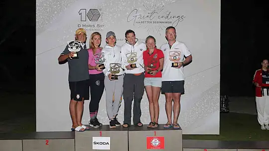 AQUAMASTERS YÜZME ŞAMPİYONASININ İLK GÜNÜ TAMAMLANDI