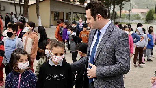 Ara tatil sona erdi, öğrenciler ders başı yaptı
