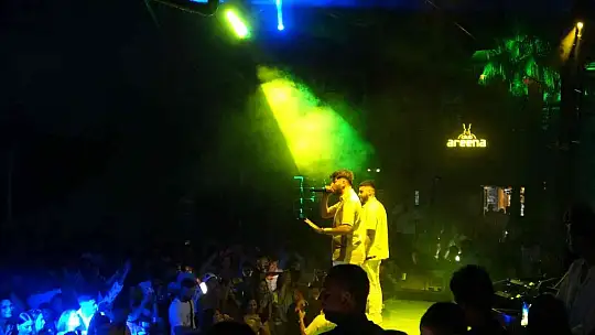 Areena'da Canbay ve Walker'dan konser