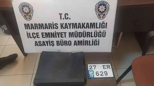 ARKA KAPIDAN GİRDİ, 300 BİNLİK MOTOSİKLETLE ÖN KAPIDAN ÇIKIP GİTTİ