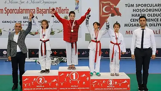 ATATÜRK KUPASI TAEKWONDO ŞAMPİYONASI DALAMAN'DA GERÇEKLEŞTİ