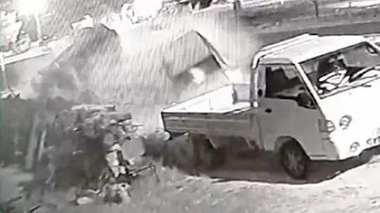 Kavşaktan Geçmek İçin Beklediler ama Ölümden Kaçamadılar