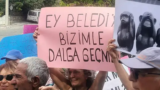Kaçak yapılaşma ve sahillerin işgaline isyan ettiler