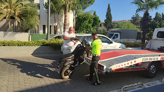 Motosiklet Takla Attı