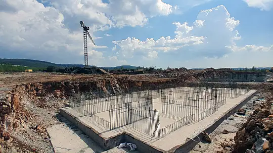 3. etap sosyal konutların temel inşaatı tamamlanıyor