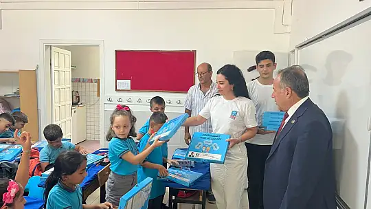 Öğrencilere kırtasiye yardımı