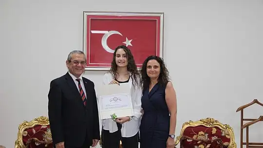 Derece Yapan Öğrenciler Kaymakam Eriş ile Bir Araya Geldi