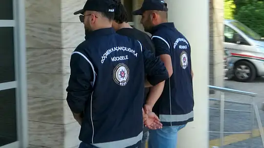 Muğla'da 9 Düzensiz Göçmen Ve Bir Organizatör Yakalandı