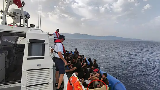 15 Günde Bin 107 Düzensiz Göçmen ve 81 Organizatör Yakalandı