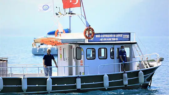 Büyükşehir 2023 Yılında 10 Bin Tekneden Atık Topladı