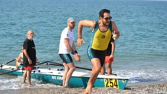'Rowing Beach Sprint' yarışları başladı
