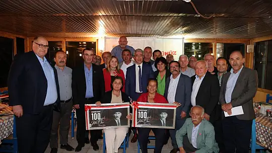 Başkan Oktay muhtarları ağırladı