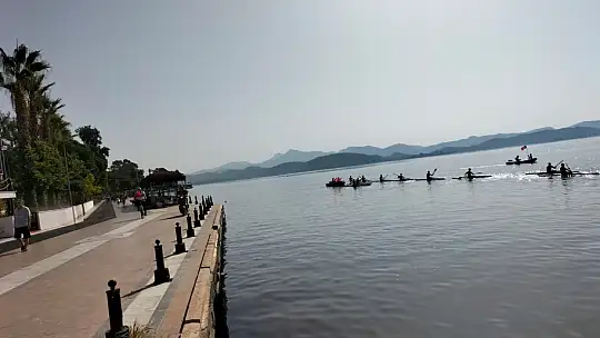 Bisikletçiler Cumhuriyet'in 100. Yılı için pedalladı