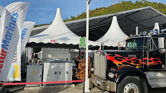 Boat Show yarına hazırlanıyor