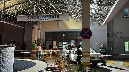 Seyir halindeyken silahla vurulan kadın, otomobilini hastaneye kadar sürdü