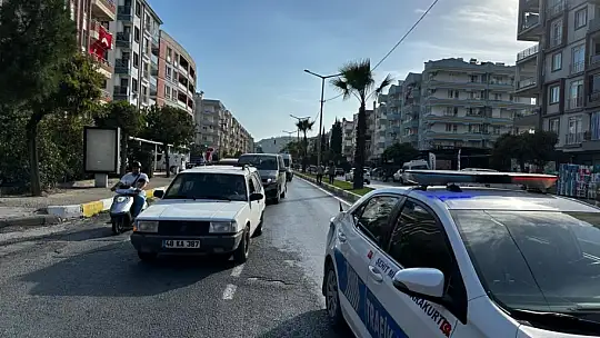 Milas'ta zincirleme trafik kazası: 1'i çocuk 2 kişi yaralandı