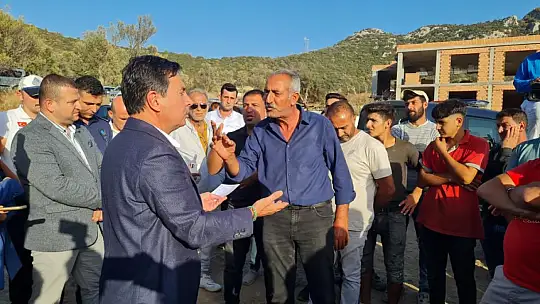 Başkan Aras, kaçak yapı sahipleriyle görüştü