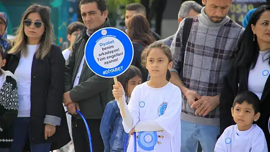 Muğla'da Diyabet günü nedeni ile çelenk sunma töreni gerçekleştirildi