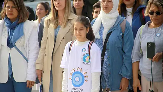 Muğla'da Diyabet günü nedeni ile çelenk sunma töreni gerçekleştirildi
