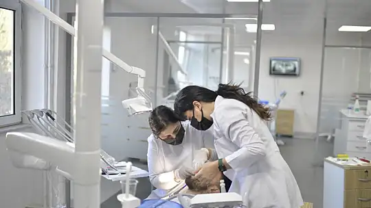 MSKÜ'de Ortodonti Kliniği Açıldı