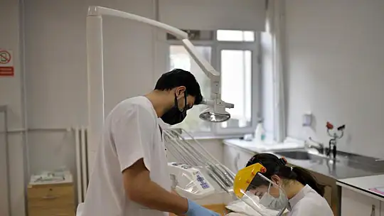 MSKÜ'de Ortodonti Kliniği Açıldı