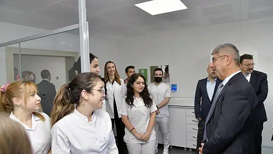 MSKÜ'de Ortodonti Kliniği Açıldı