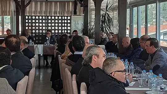 Kaymakam Kaya, Marmaris'te muhtarlar ile toplantı yaptı
