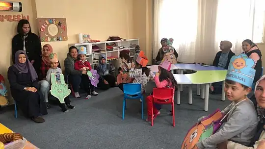 Köyceğiz'de aile değerleri seminerleri sürüyor