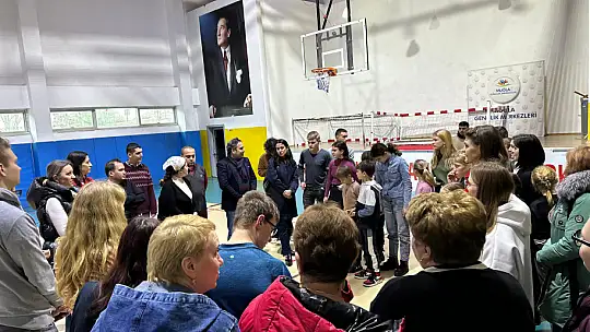 Geleneksel Sanatlar Ukraynalı Çocuklara Tanıtıldı