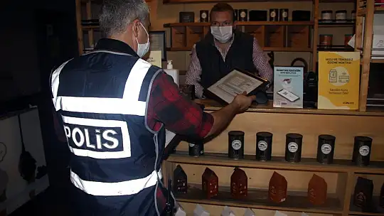 Emniyet 15 saatlik denetimde 3 bin kişi sorguladı