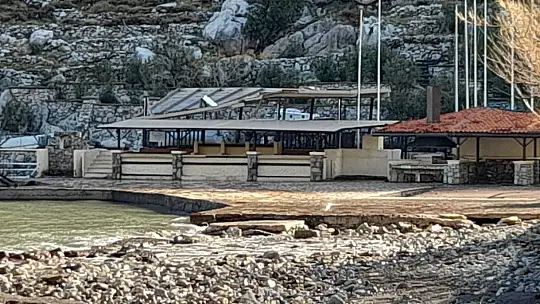 Marmaris'teki fırtınadan en çok Çiftlik Koyu zarar gördü