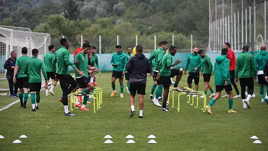 Yeşil-Beyazlı Ekip Galibiyet İçin Kenetlendi