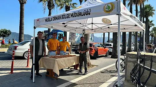 Orman yangınında vefat eden arkadaşlarını unutmadılar