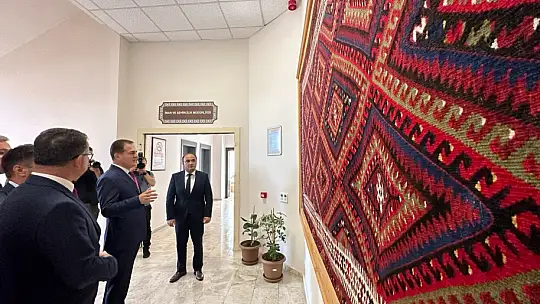 Vali Akbıyık'tan Seydikemer  Belediyesine Ziyaret