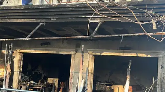 KLİMA YANGINA SEBEP OLDU