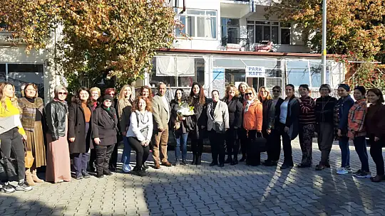 İYİ PARTİ 'KAPI ÇAL, GÖNÜL AL' PROJESİ FETHİYE'DE DE BAŞLADI