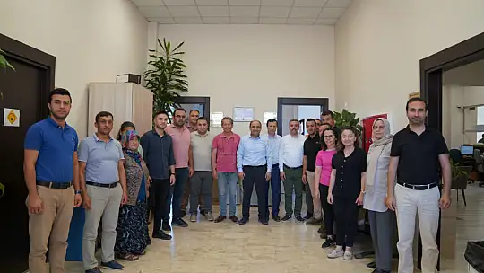 Başkan Akdenizli, Personelin Bayramını Kutladı