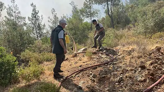 Bakan Kirişci, yangın söndürme çalışmalarını yerinde takip ediyor