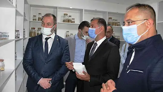 Bakan Stijovic Bodrum'daki tohum merkezine hayran kaldı