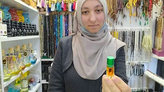 Balinanın kusmuğundan yapılan bu kokunun kilosu 16 bin lira