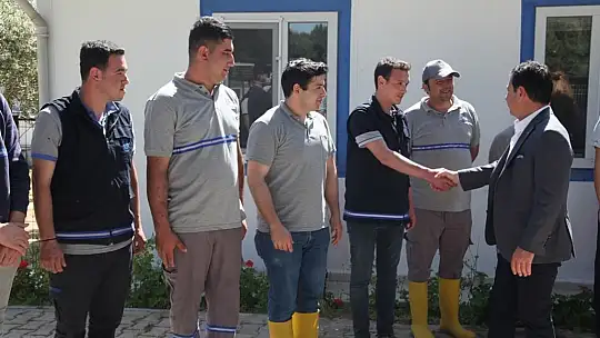 Başkan Aras,  belediye personeli ile bayramlaştı