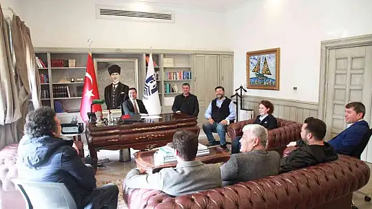 Başkan Aras'a destek ziyareti