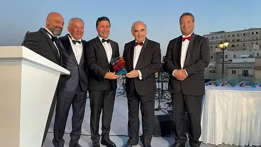 Başkan Aras Malta'da turizm forumuna katıldı