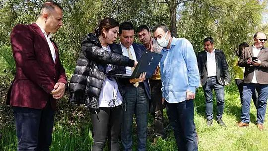 Başkan Aras, Muhtarlarla bir araya gelip mahallelerin sorun ve isteklerini dinledi
