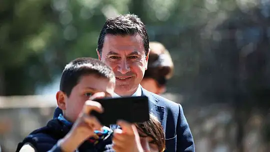 Başkan Aras, Muhtarlarla bir araya gelip mahallelerin sorun ve isteklerini dinledi