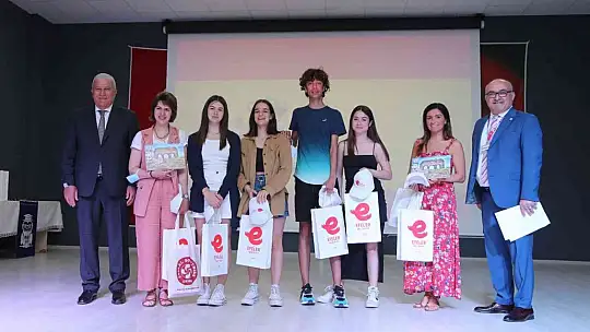 Başkan Atay yabancı öğrencilerle bir araya geldi