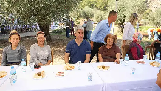 BAŞKAN OKTAY, 'ÜRETMENİN GURURUNU YAŞIYORUZ'