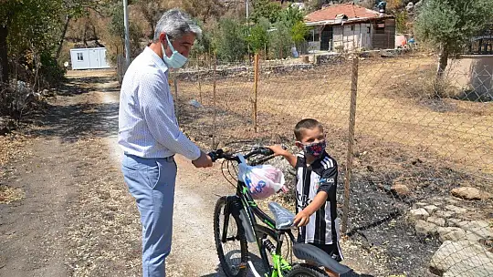 Başkan Oktay'dan küçük Çınar'a sürpriz