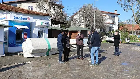 Başkan Oktay Selimiye Mahallesi'nde incelemelerde bulundu